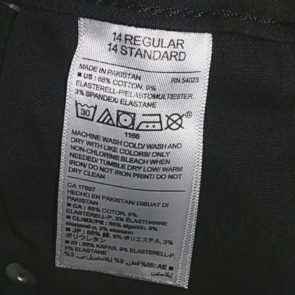 Old Navy Women's RockstarJeans Size 14R mid rise - Picture 8 of 8